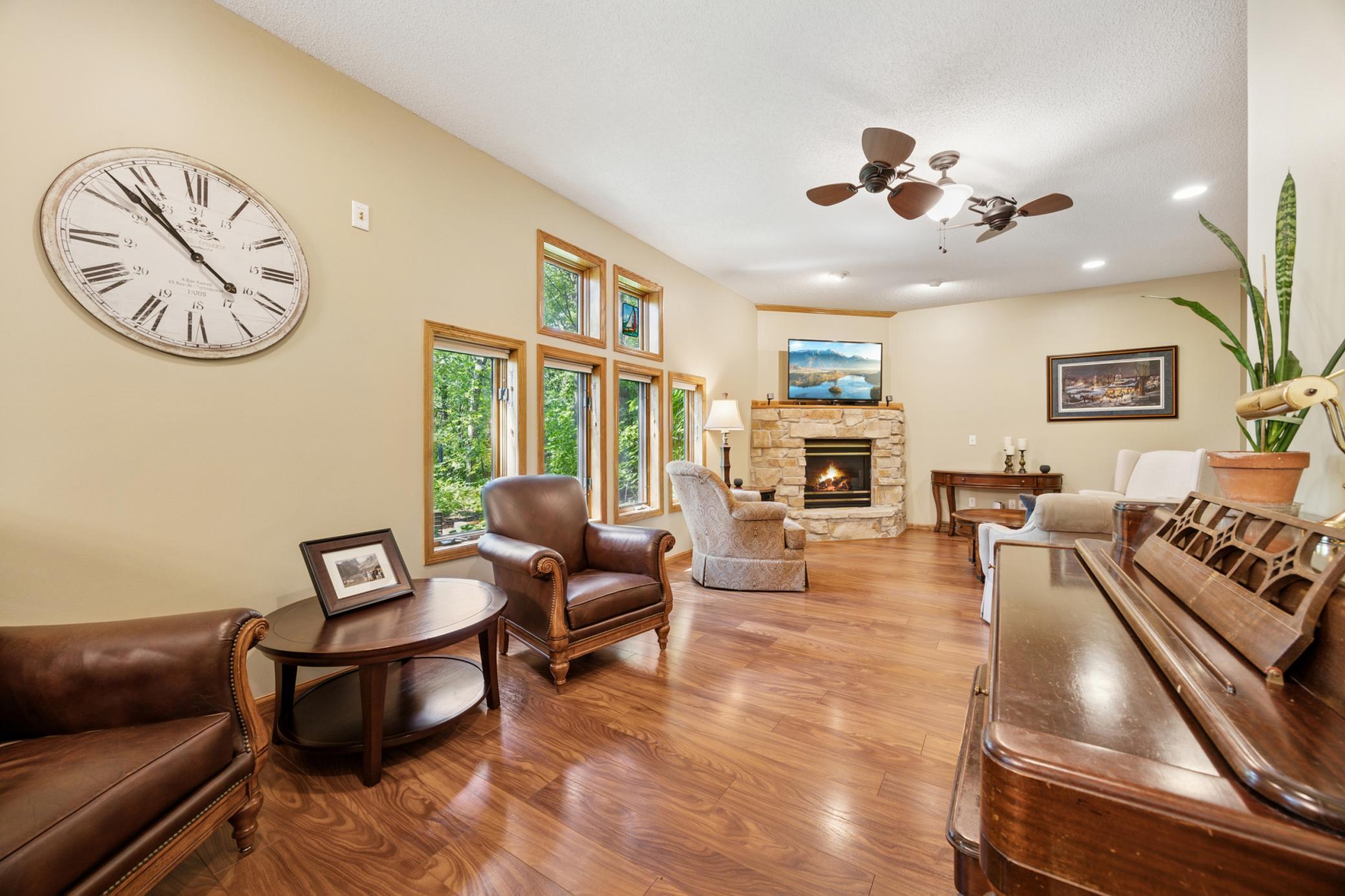 Hudson, Wisconsin, 54016, United States, 5 Bedrooms Bedrooms, ,3 BathroomsBathrooms,Residential,For Sale,1983849