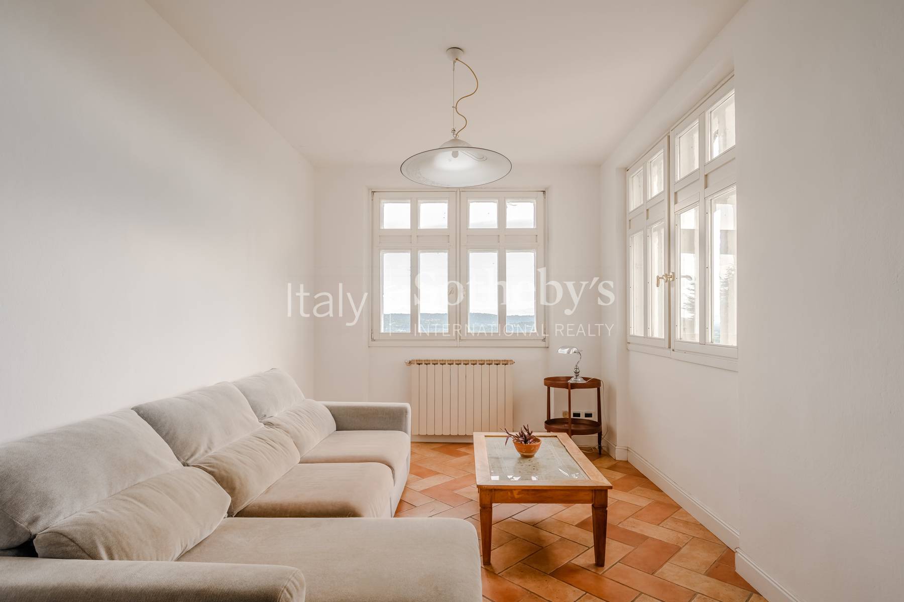  Historic villa with garden and views over Lake Viverone - 物件實景