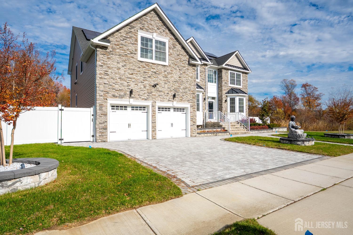 Monroe, New Jersey, 08831, United States, 5 Bedrooms Bedrooms, ,4 BathroomsBathrooms,Residential,For Sale,1987406