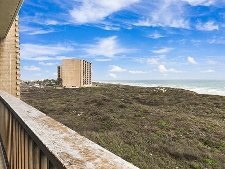 Port Aransas, Texas, 78373, United States, 2 Bedrooms Bedrooms, ,2 BathroomsBathrooms,Residential,For Sale,1848126