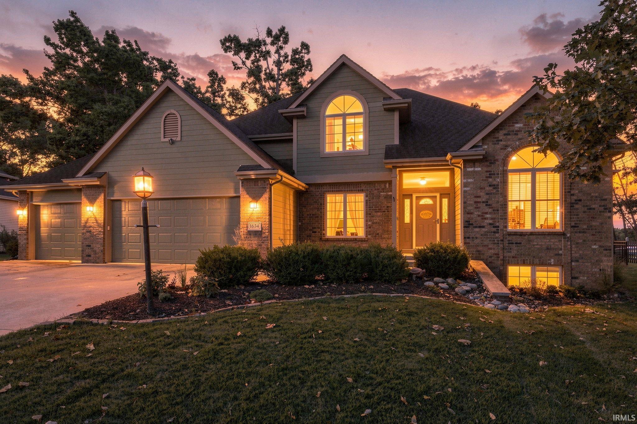 Vanderbilt Dr, Fort Wayne, IN 46845