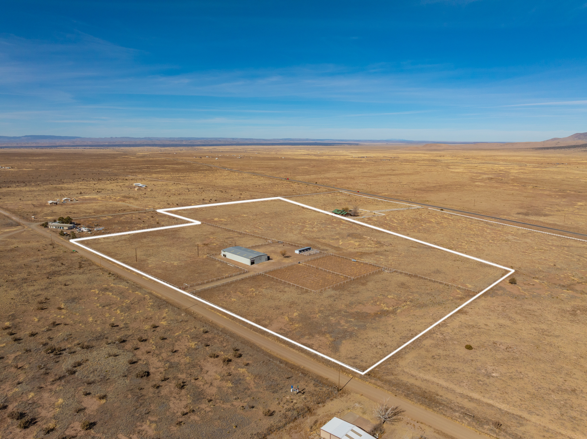 Carrizozo, New Mexico, 88301, United States, 3 Bedrooms Bedrooms, ,3 BathroomsBathrooms,Residential,For Sale,1695318