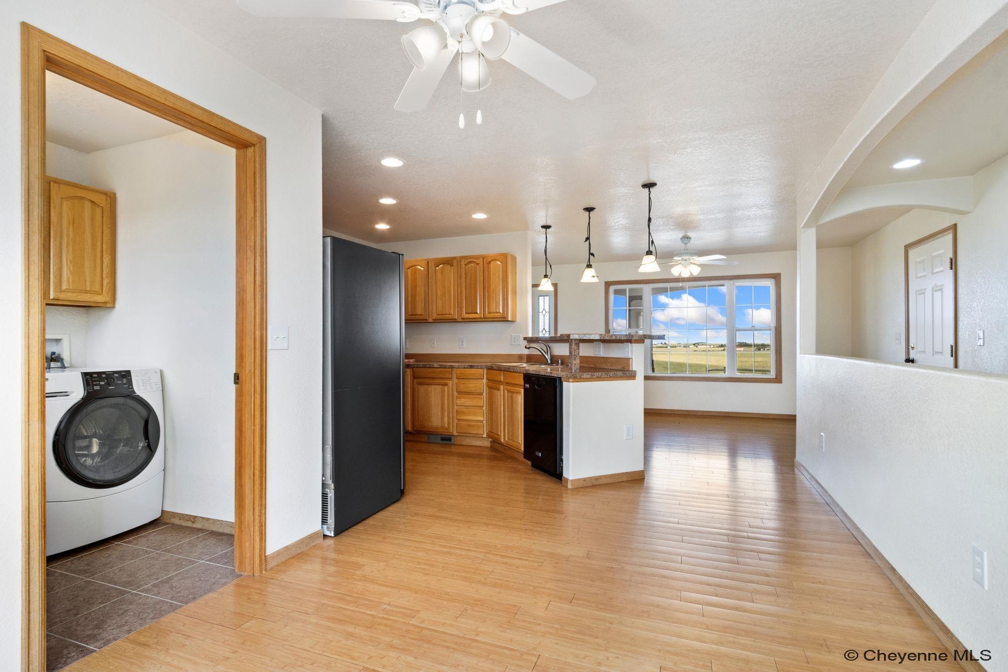 Cheyenne, Wyoming, 82009, United States, 3 Bedrooms Bedrooms, ,3 BathroomsBathrooms,Residential,For Sale,1968825