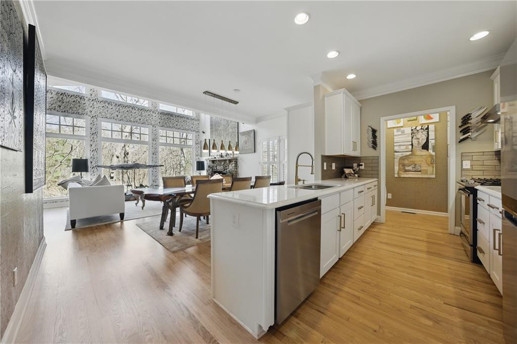 Big Canoe, Georgia, 30143, United States, 4 Bedrooms Bedrooms, ,5 BathroomsBathrooms,Residential,For Sale,1916380