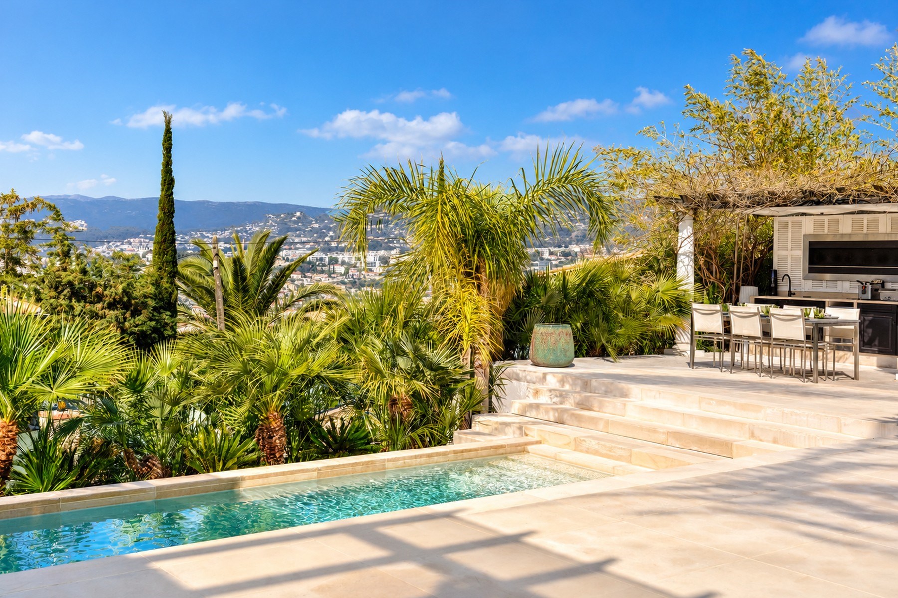  Magnificent Belle Époque villa with 5 bedroom suites, pool and sea view - 物件實景