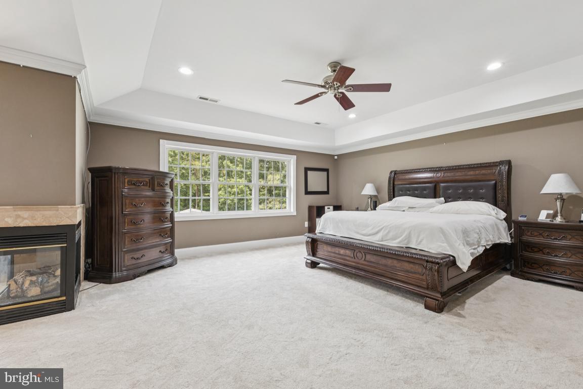 Huntingtown, Maryland, 20639, United States, 6 Bedrooms Bedrooms, ,6 BathroomsBathrooms,Residential,For Sale,1914130