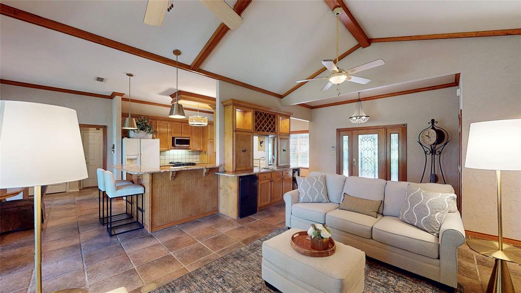 Bullard, Texas, 75757, United States, 3 Bedrooms Bedrooms, ,3 BathroomsBathrooms,Residential,For Sale,1925958