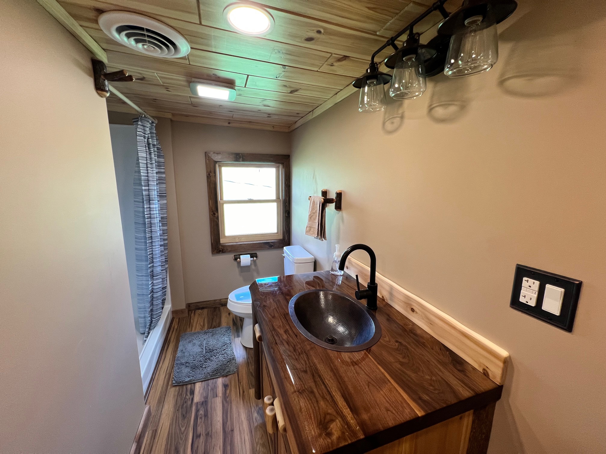 Brookville, Pennsylvania, 15825, United States, 4 Bedrooms Bedrooms, ,3 BathroomsBathrooms,Residential,For Sale,1850010