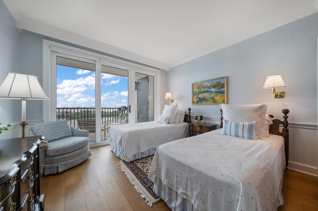 Belleair, Florida, 33756, United States, 3 Bedrooms Bedrooms, ,2 BathroomsBathrooms,Residential,For Sale,1793100