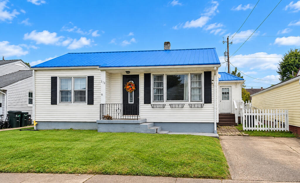 Kineon Dr, Gallipolis, OH 45631