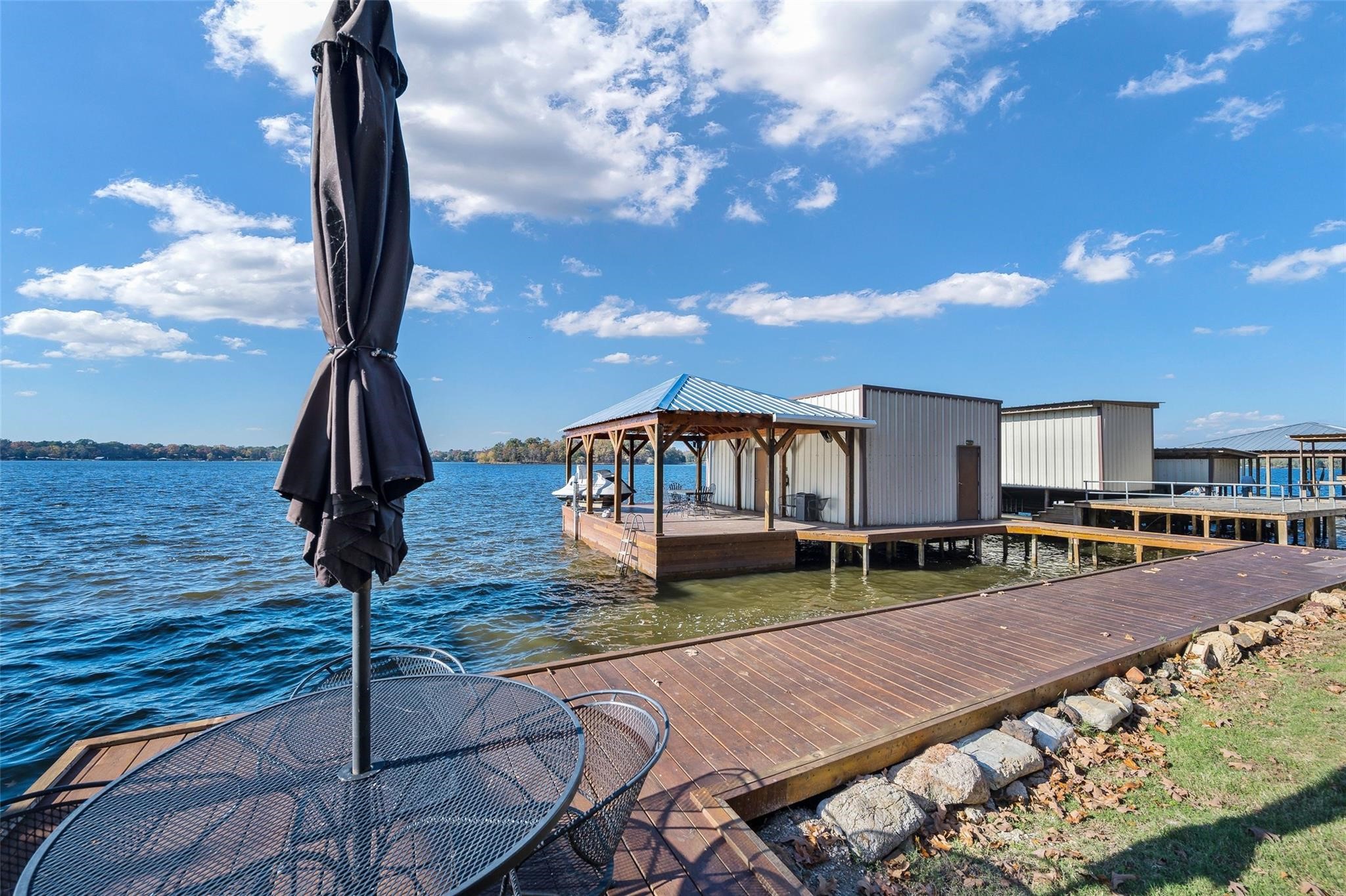 Quitman, Texas, 75783, United States, 5 Bedrooms Bedrooms, ,2 BathroomsBathrooms,Residential,For Sale,1723436