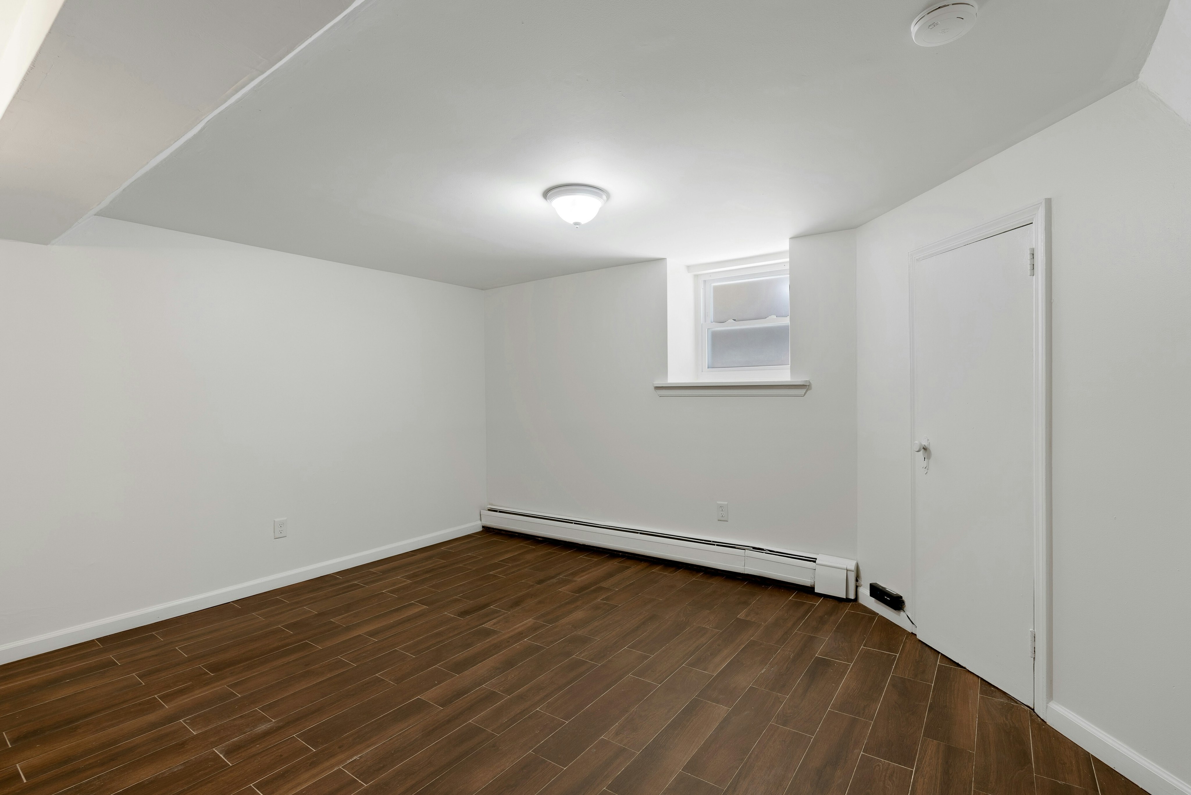  8128 Kennedy Blvd, North Bergen, NJ 07047 - 物件實景