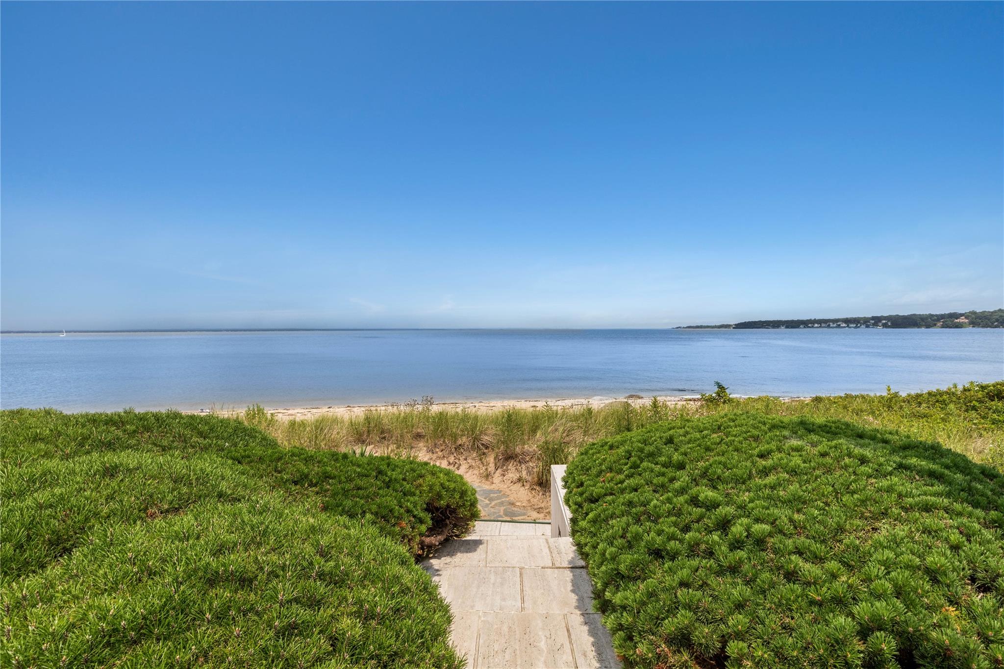  96 Old House Lane, Sands Point, NY, 11050 - 物件實景