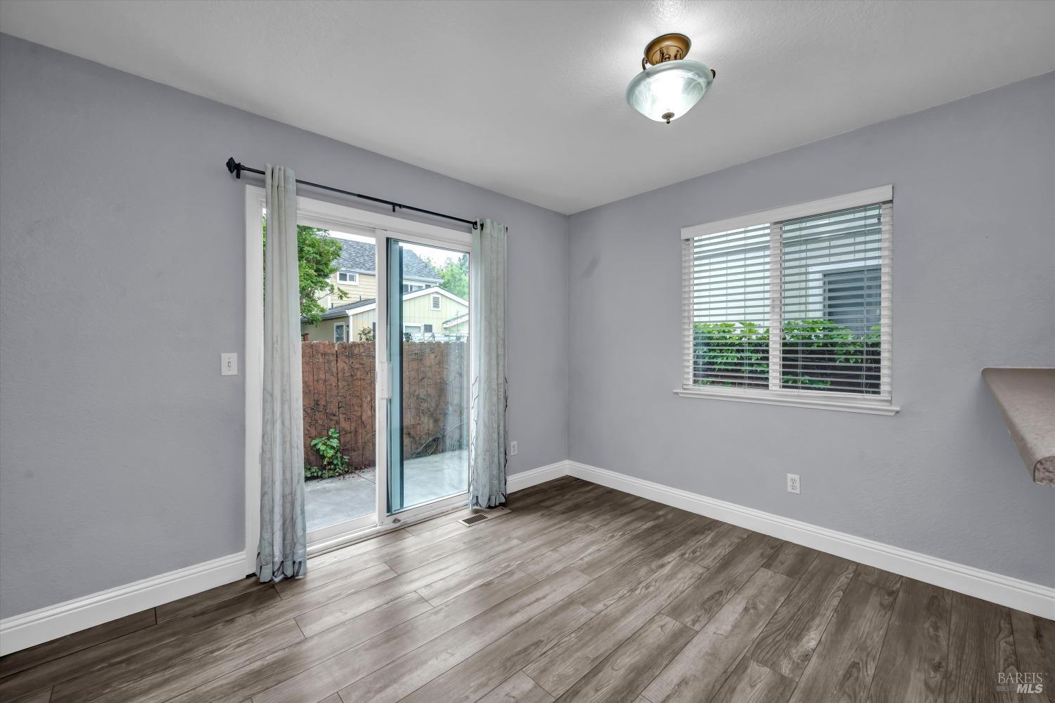 Santa Rosa, California, 95403, United States, 2 Bedrooms Bedrooms, ,3 BathroomsBathrooms,Residential,For Sale,1785942