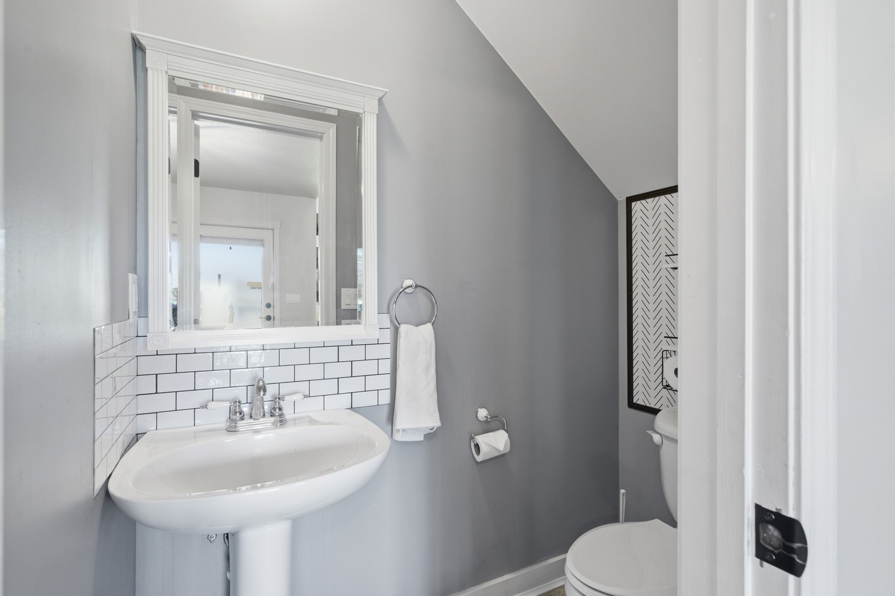  611 Ponder Point Dr - 物件實景