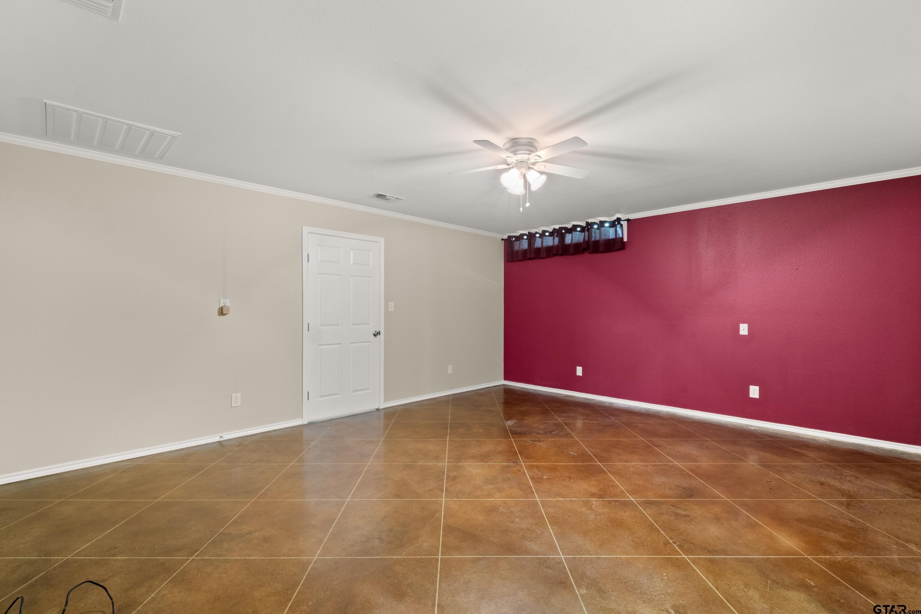 Pittsburg, Texas, 75686, United States, 5 Bedrooms Bedrooms, ,2 BathroomsBathrooms,Residential,For Sale,1998709