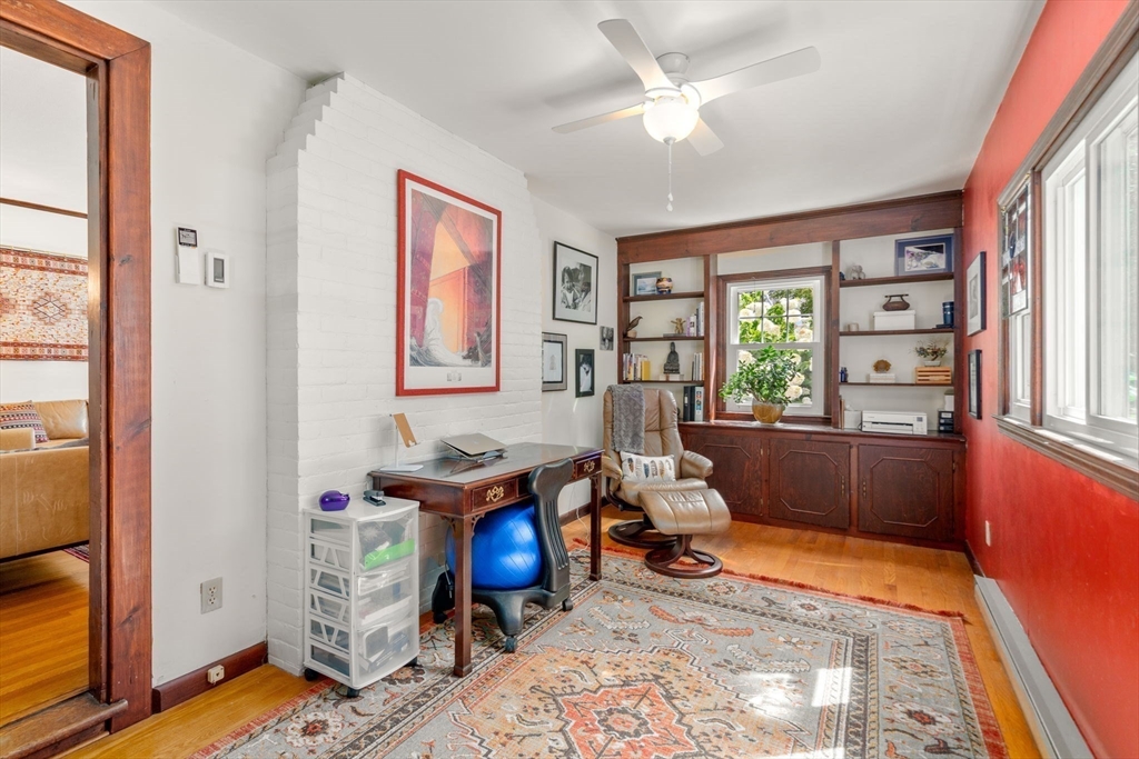 Holyoke, Massachusetts, 01040, United States, 4 Bedrooms Bedrooms, ,2 BathroomsBathrooms,Residential,For Sale,1939451