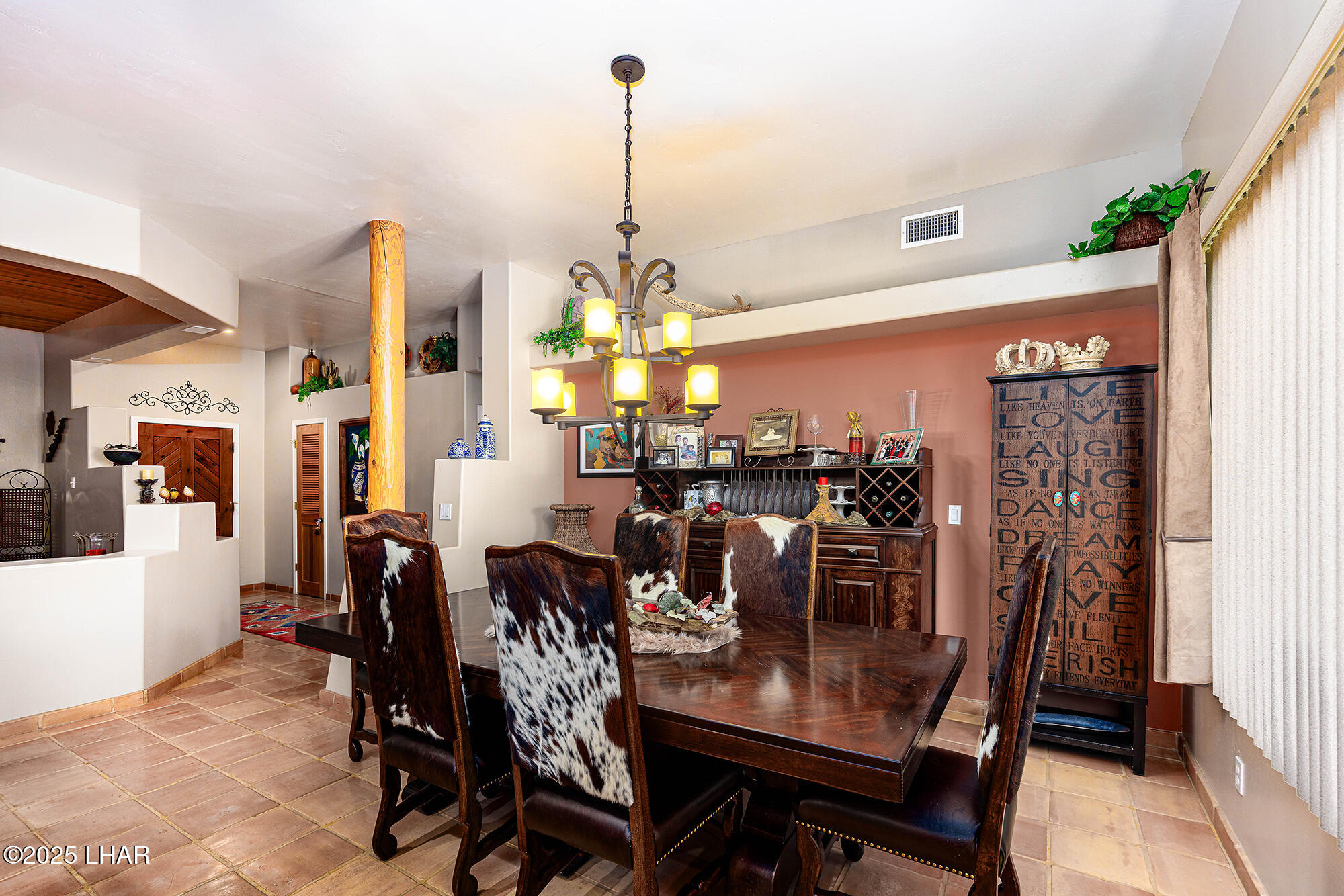 Lake Havasu City, Arizona, 86406, United States, 5 Bedrooms Bedrooms, ,3 BathroomsBathrooms,Residential,For Sale,1996890