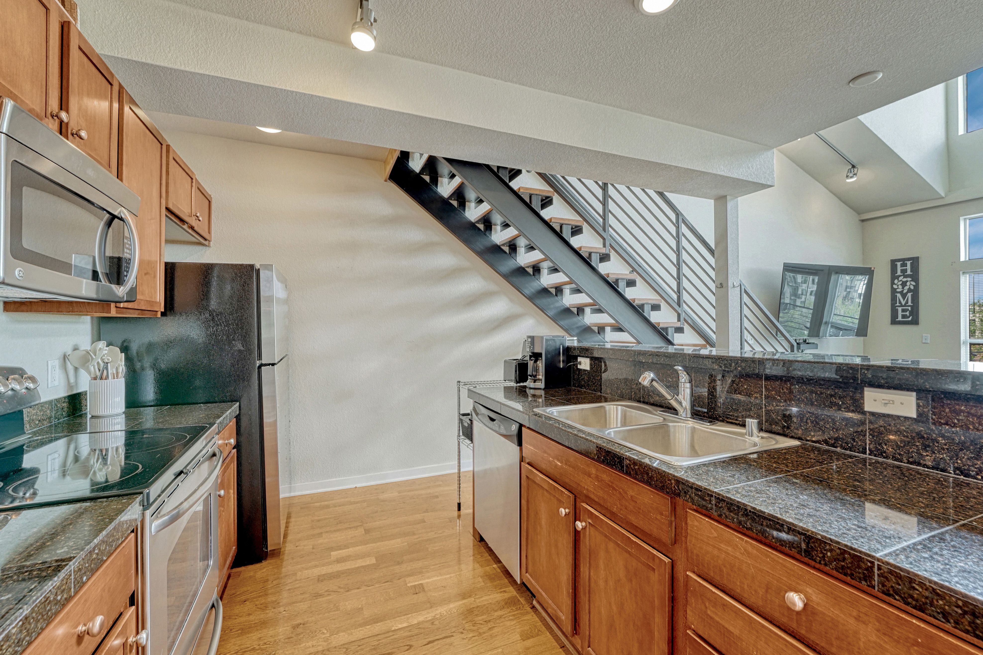  Welcome to The Lofts at Belmar - 物件實景