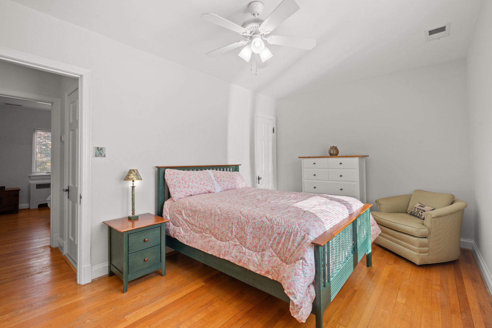  5243 43rd Street NW, Washington, DC, 20015 - 物件實景