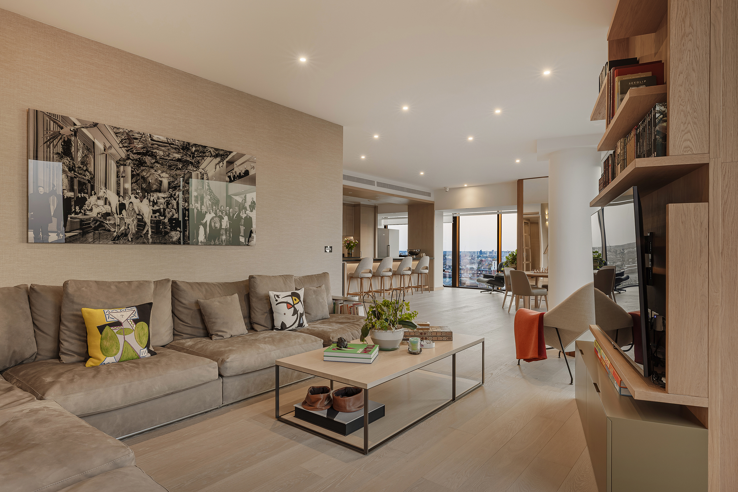  A Duplex Penthouse with Panoramic River Views and a Private Roof Terrace - 物件實景