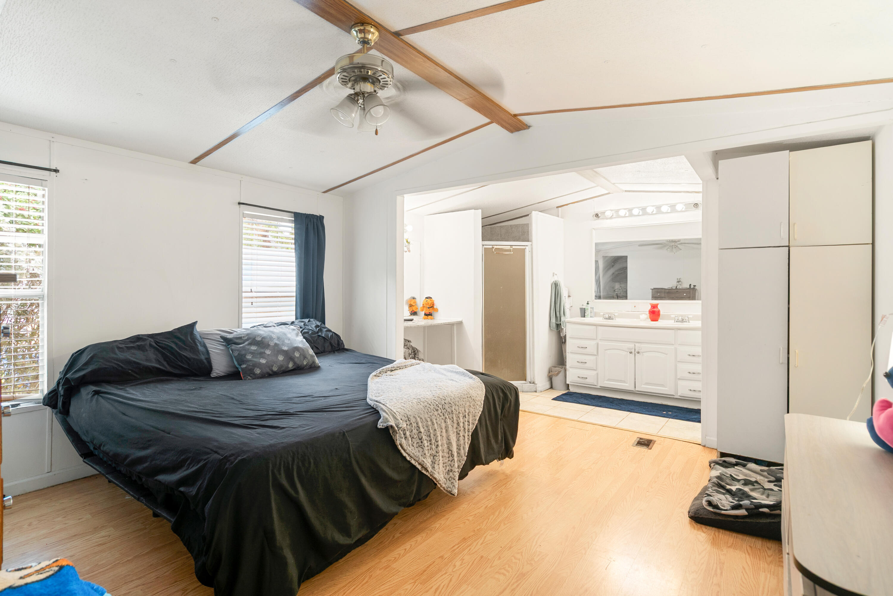 KEY LARGO, Florida, 33037, United States, 2 Bedrooms Bedrooms, ,2 BathroomsBathrooms,Residential,For Sale,1759382