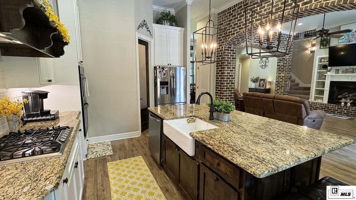 West Monroe, Louisiana, 71292, United States, 3 Bedrooms Bedrooms, ,4 BathroomsBathrooms,Residential,For Sale,1959041