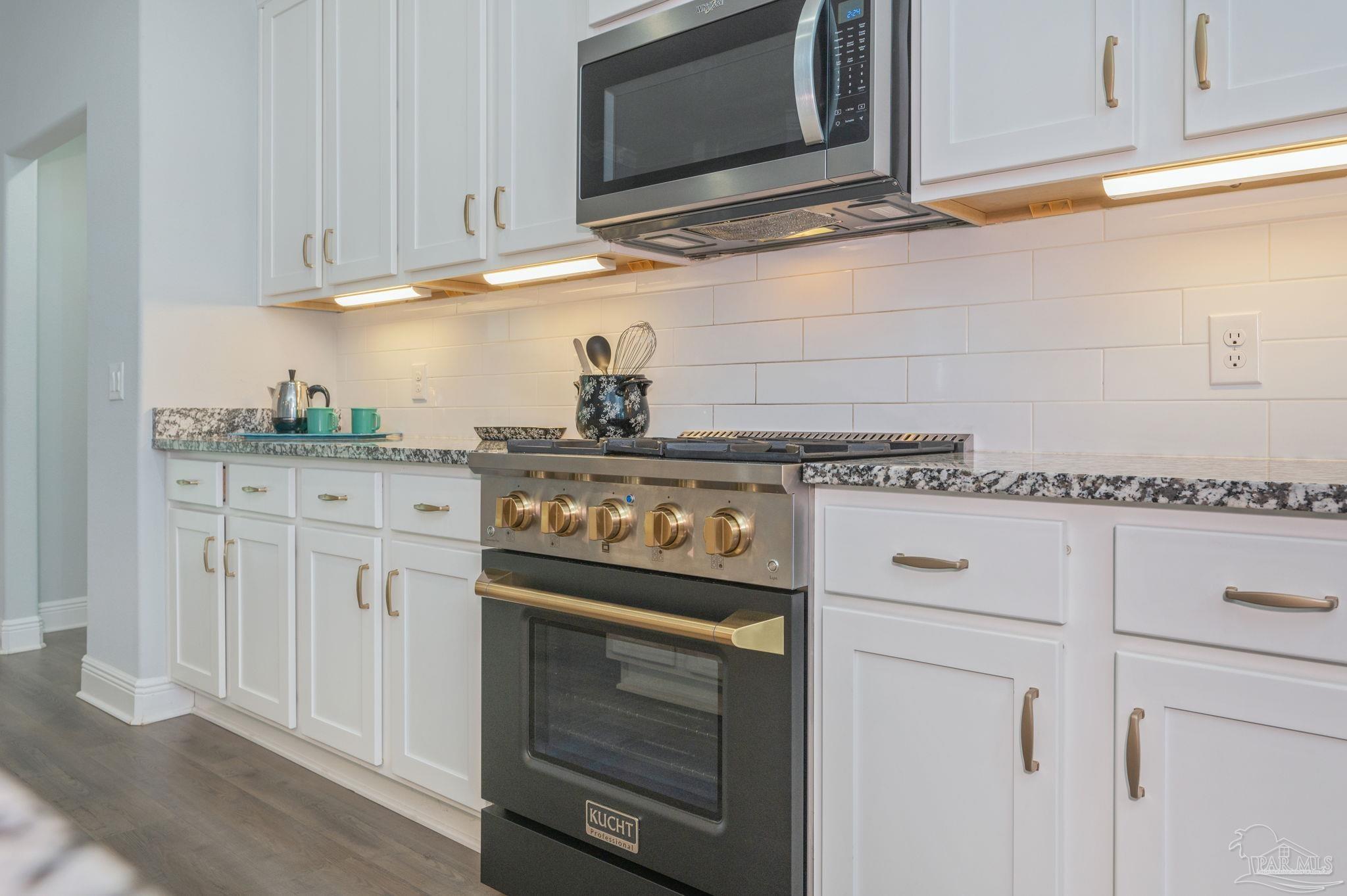 Pace, Florida, 32571, United States, 4 Bedrooms Bedrooms, ,3 BathroomsBathrooms,Residential,For Sale,1973652