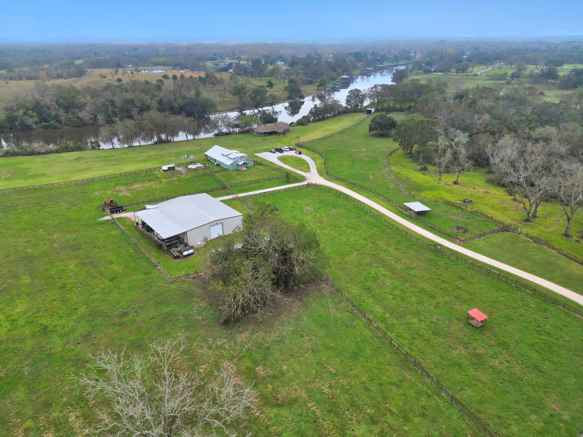 Brazoria, Texas, 77422, United States, 6 Bedrooms Bedrooms, ,6 BathroomsBathrooms,Residential,For Sale,1978625