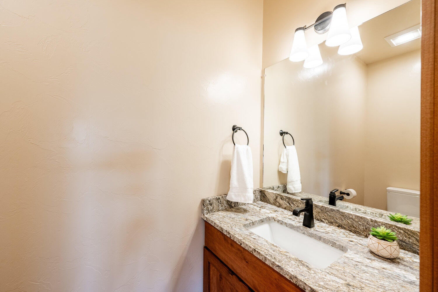 Sheridan, Wyoming, 82801, United States, 4 Bedrooms Bedrooms, ,3 BathroomsBathrooms,Residential,For Sale,1981646