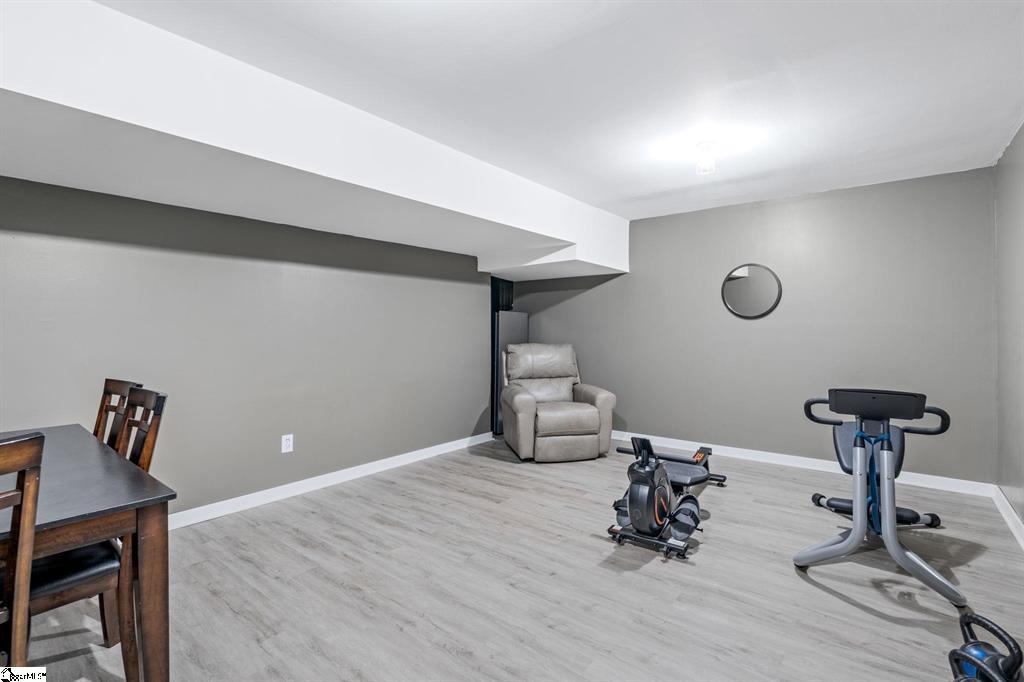 Greenville, South Carolina, 29607, United States, 6 Bedrooms Bedrooms, ,4 BathroomsBathrooms,Residential,For Sale,1986555