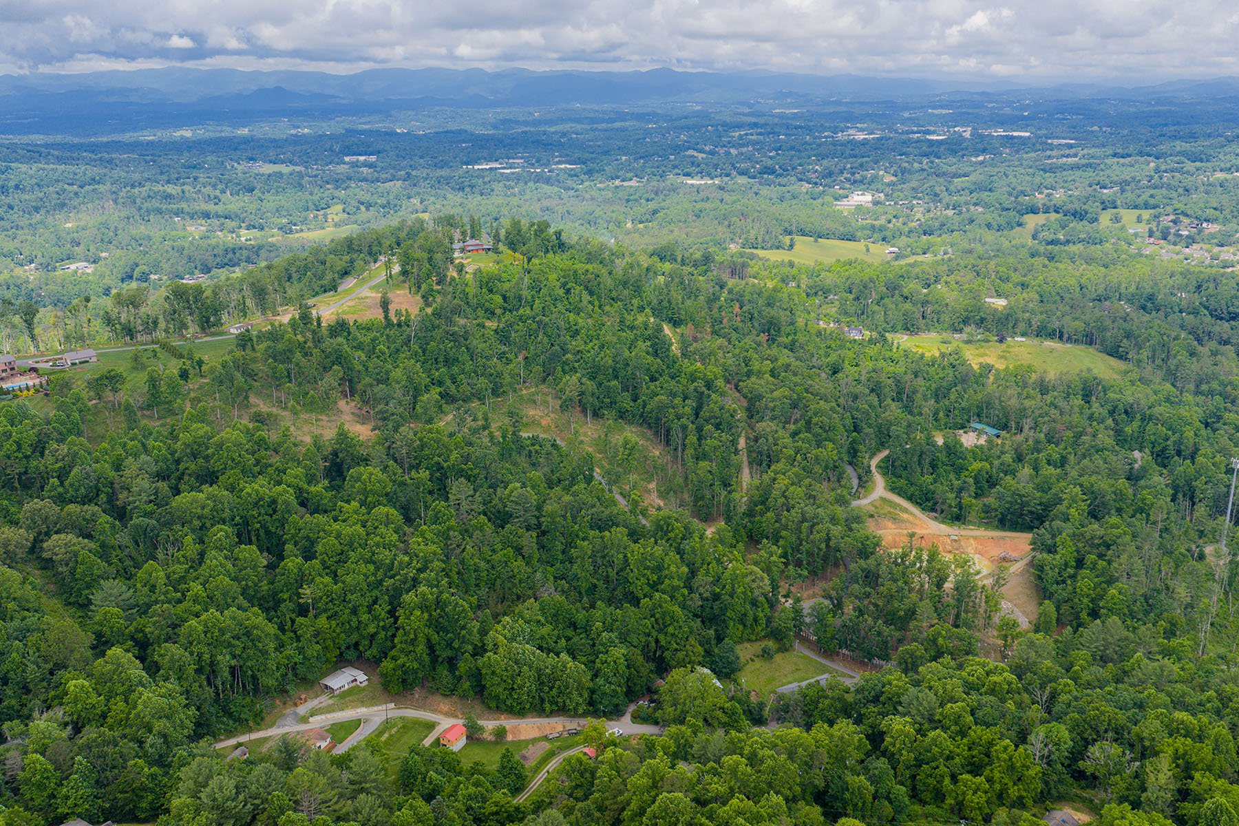  WEAVERVILLE - 物件實景