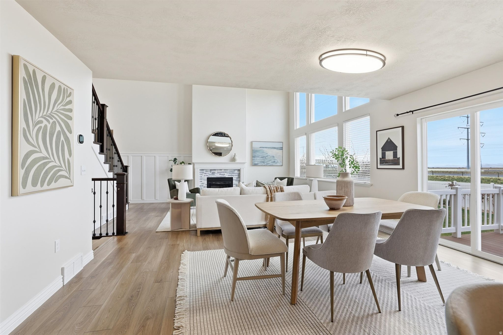 Woods Cross, Utah, 84087, United States, 6 Bedrooms Bedrooms, ,3 BathroomsBathrooms,Residential,For Sale,2002184