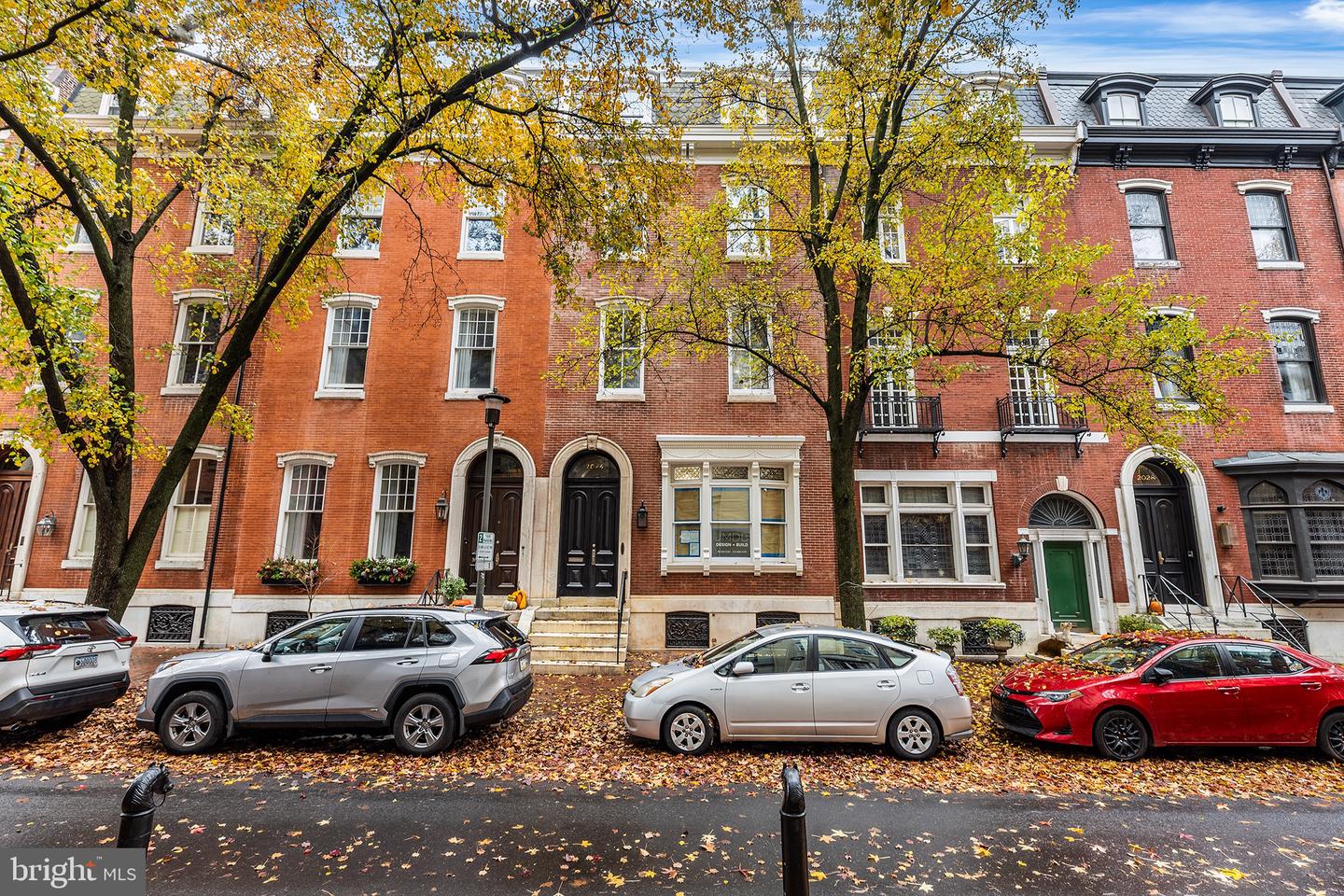Philadelphia, Pennsylvania, 19103, United States, 5 Bedrooms Bedrooms, ,6 BathroomsBathrooms,Residential,For Sale,2003270