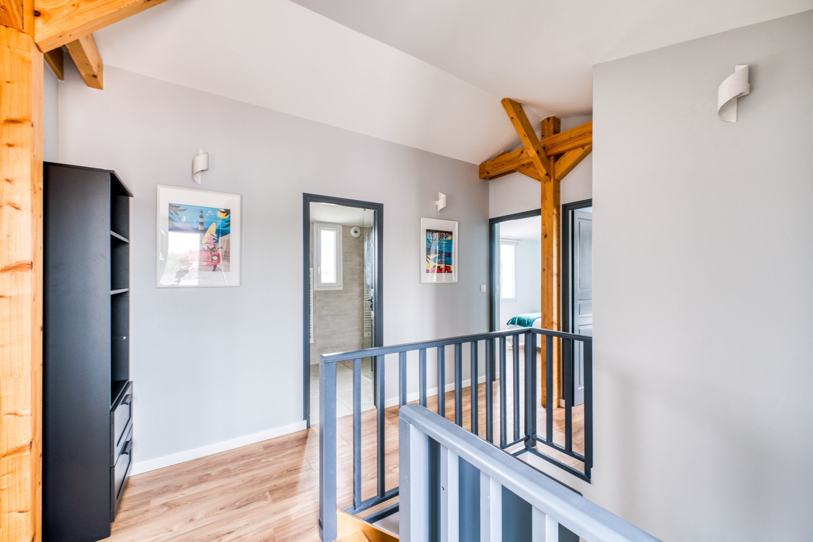  Family home with swimming pool and independent studio - 物件實景