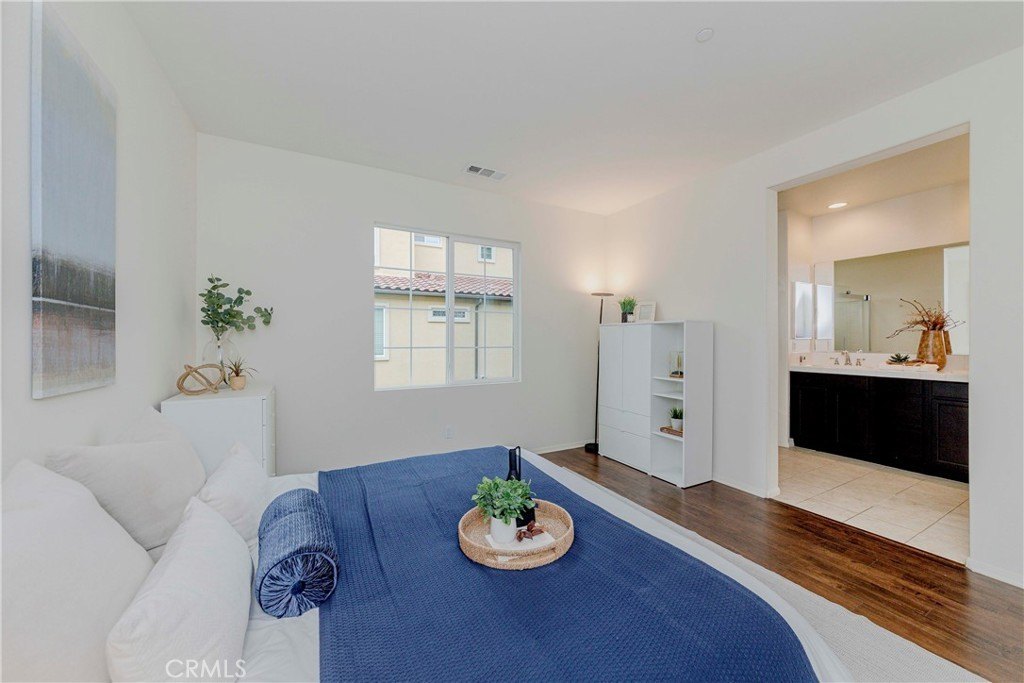 Santa Fe Springs, California, 90670, United States, 4 Bedrooms Bedrooms, ,3 BathroomsBathrooms,Residential,For Sale,1849059