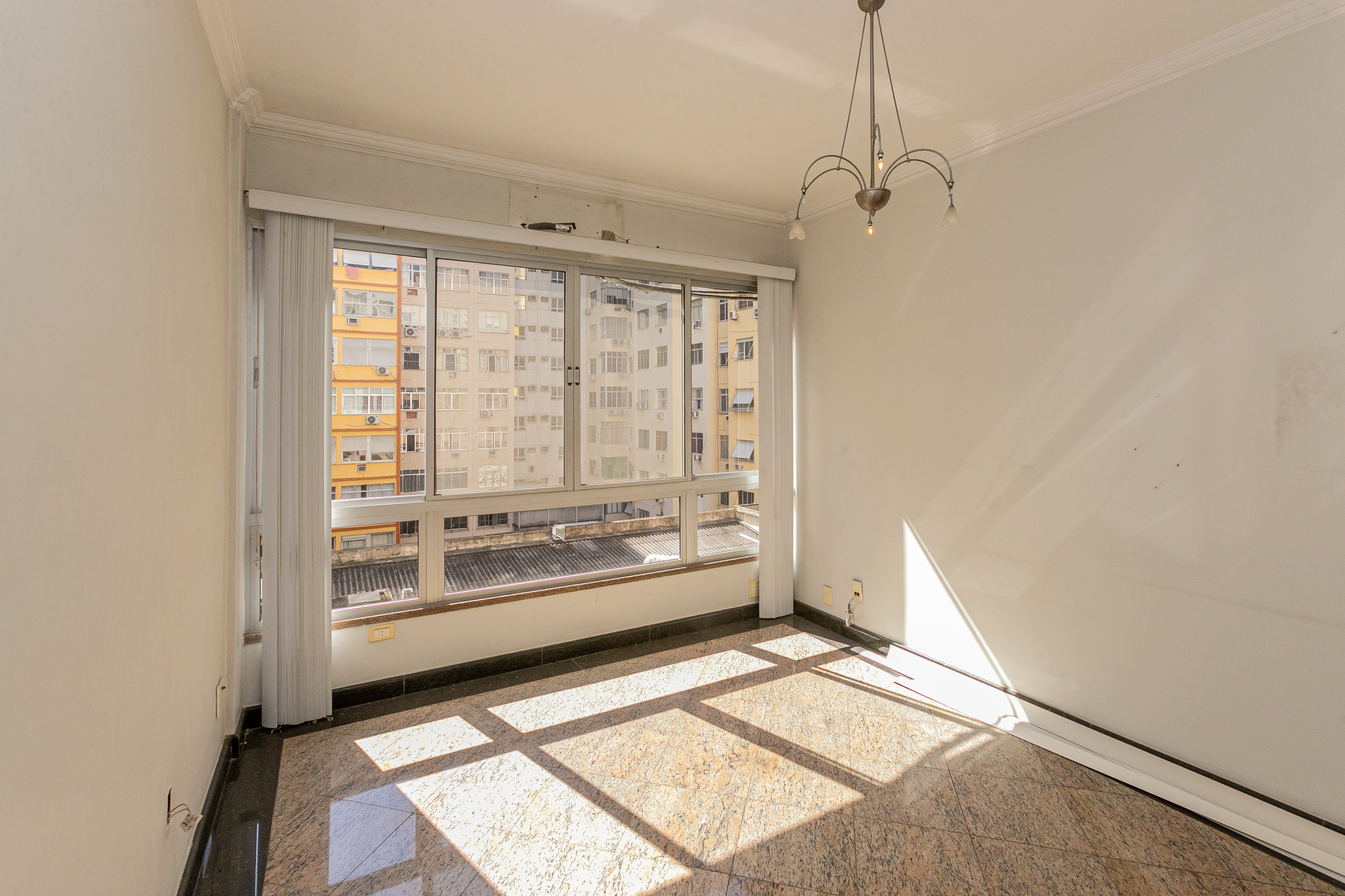  4-Bedroom Apartment on Rua Xavier da Silveira, Copacabana - 物件實景