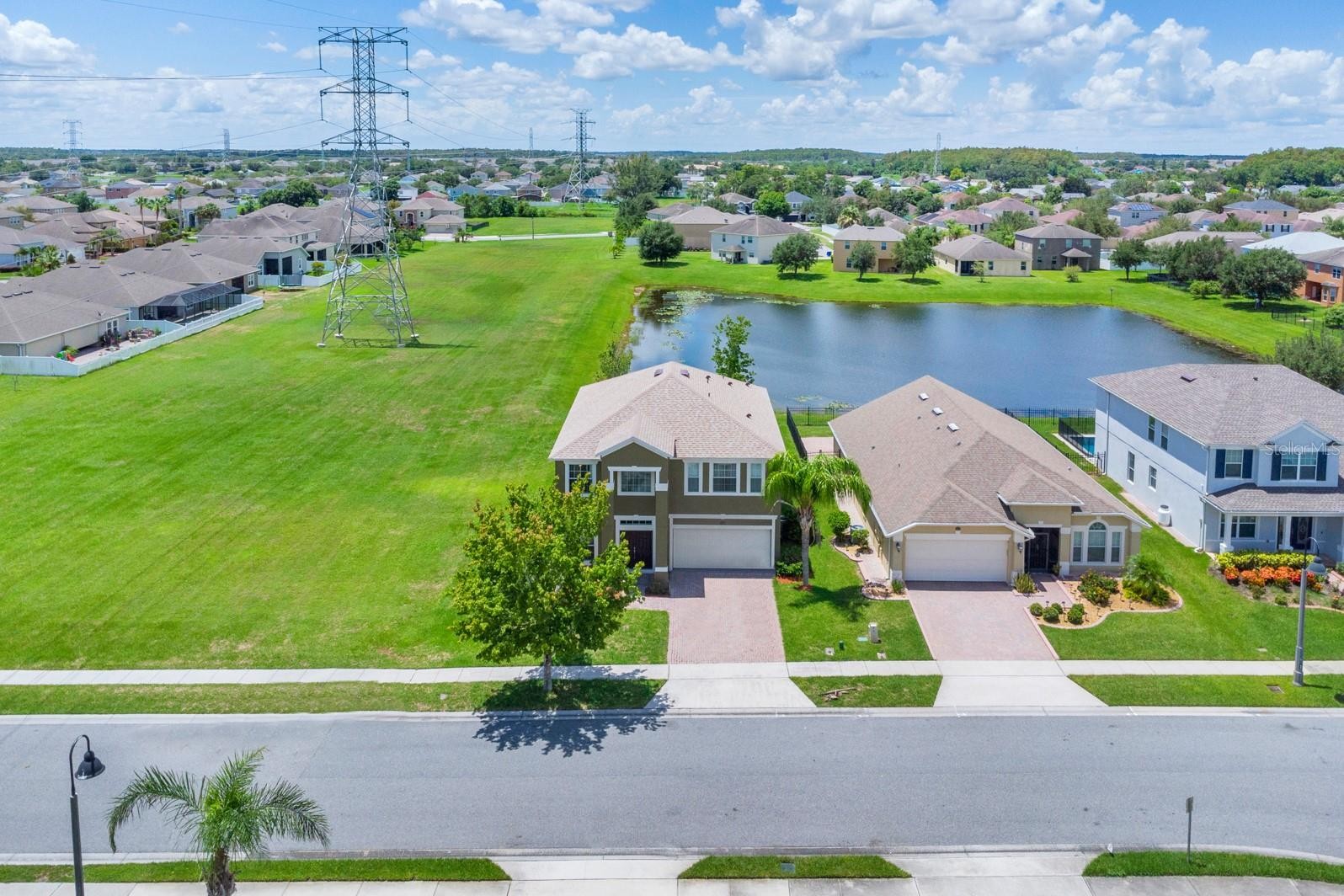 ORLANDO, Florida, 32824, United States, 4 Bedrooms Bedrooms, ,3 BathroomsBathrooms,Residential,For Sale,1879509