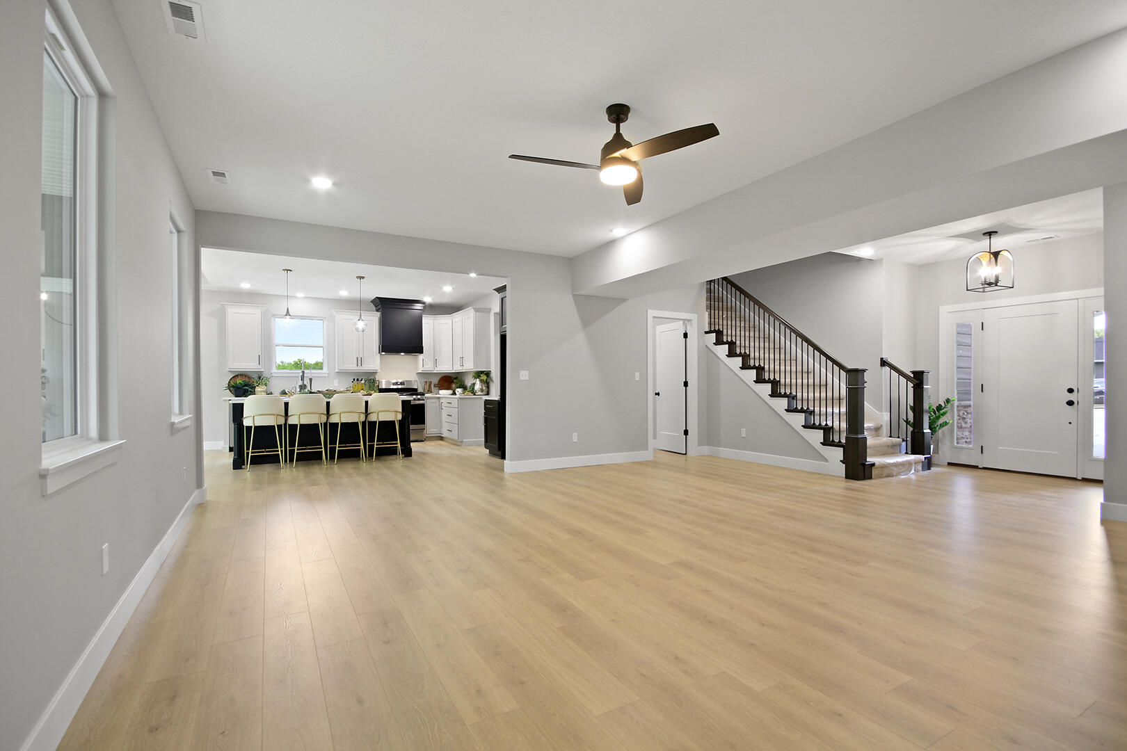 COLUMBIA, Missouri, 65202, United States, 4 Bedrooms Bedrooms, ,3 BathroomsBathrooms,Residential,For Sale,2008835