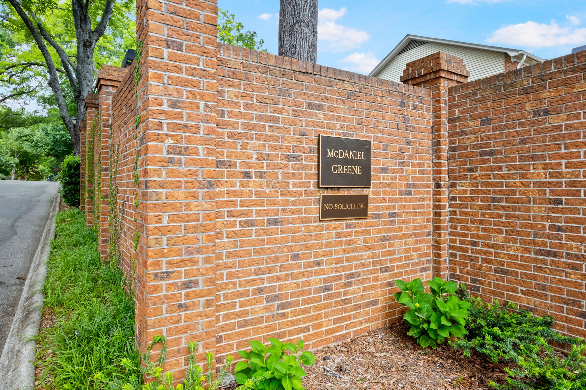  206 McDaniel Greene, Greenville, SC 29601 - 物件實景