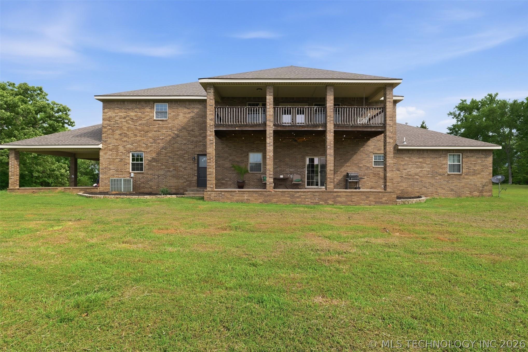 Muldrow, Oklahoma, 74948, United States, 5 Bedrooms Bedrooms, ,3 BathroomsBathrooms,Residential,For Sale,2040706