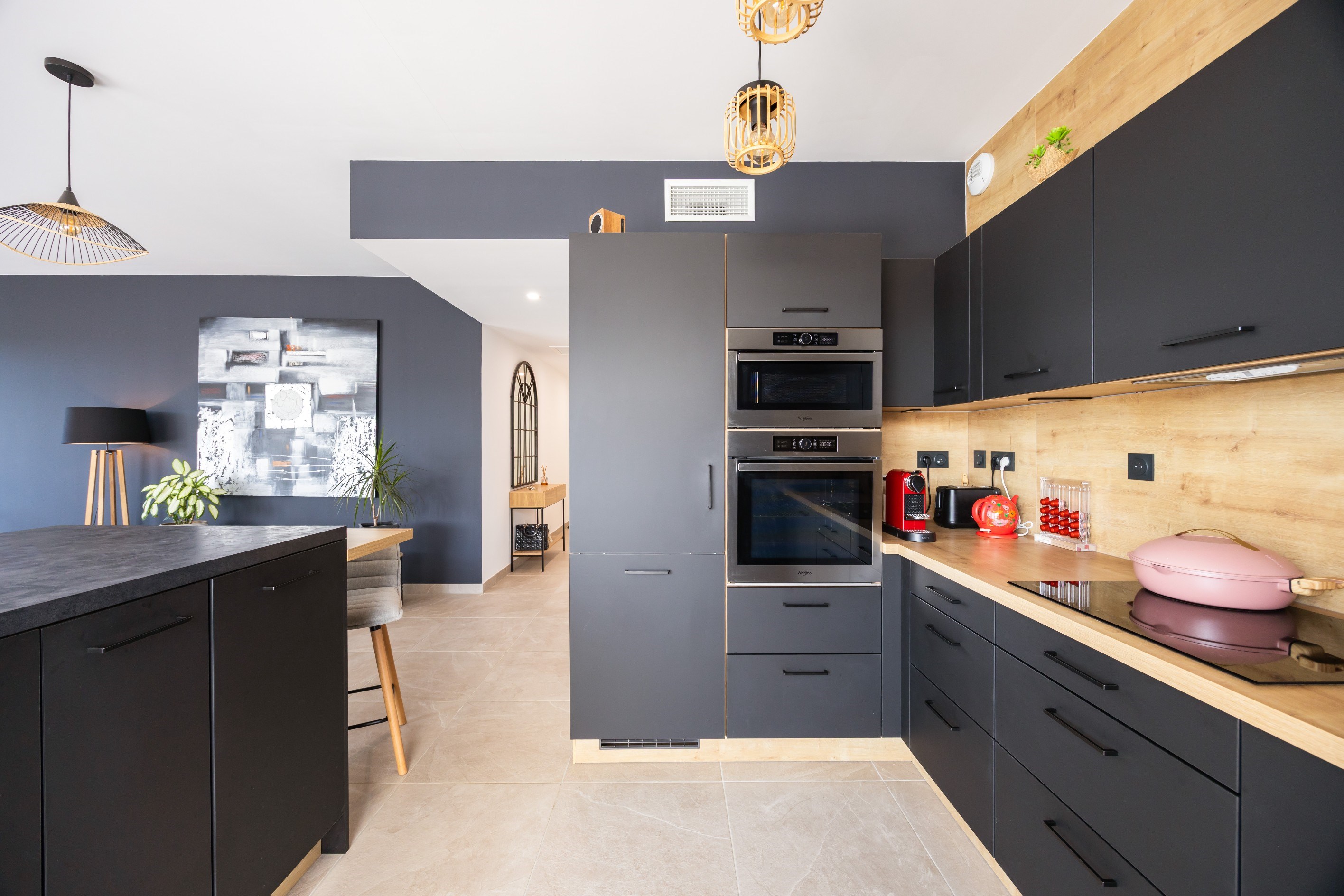  Contemporary Apartment with Exceptional 160 m² Terrace - 物件實景