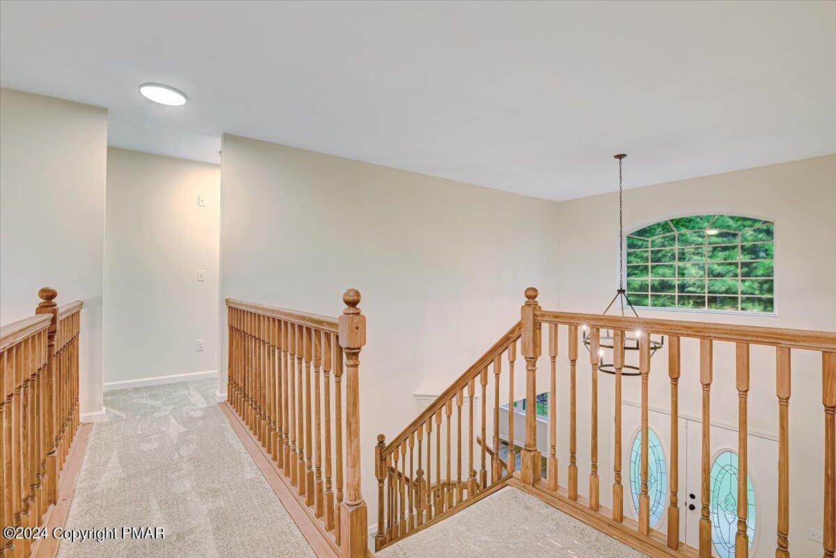 Stroudsburg, Pennsylvania, 18360, United States, 4 Bedrooms Bedrooms, ,3 BathroomsBathrooms,Residential,For Sale,1858014