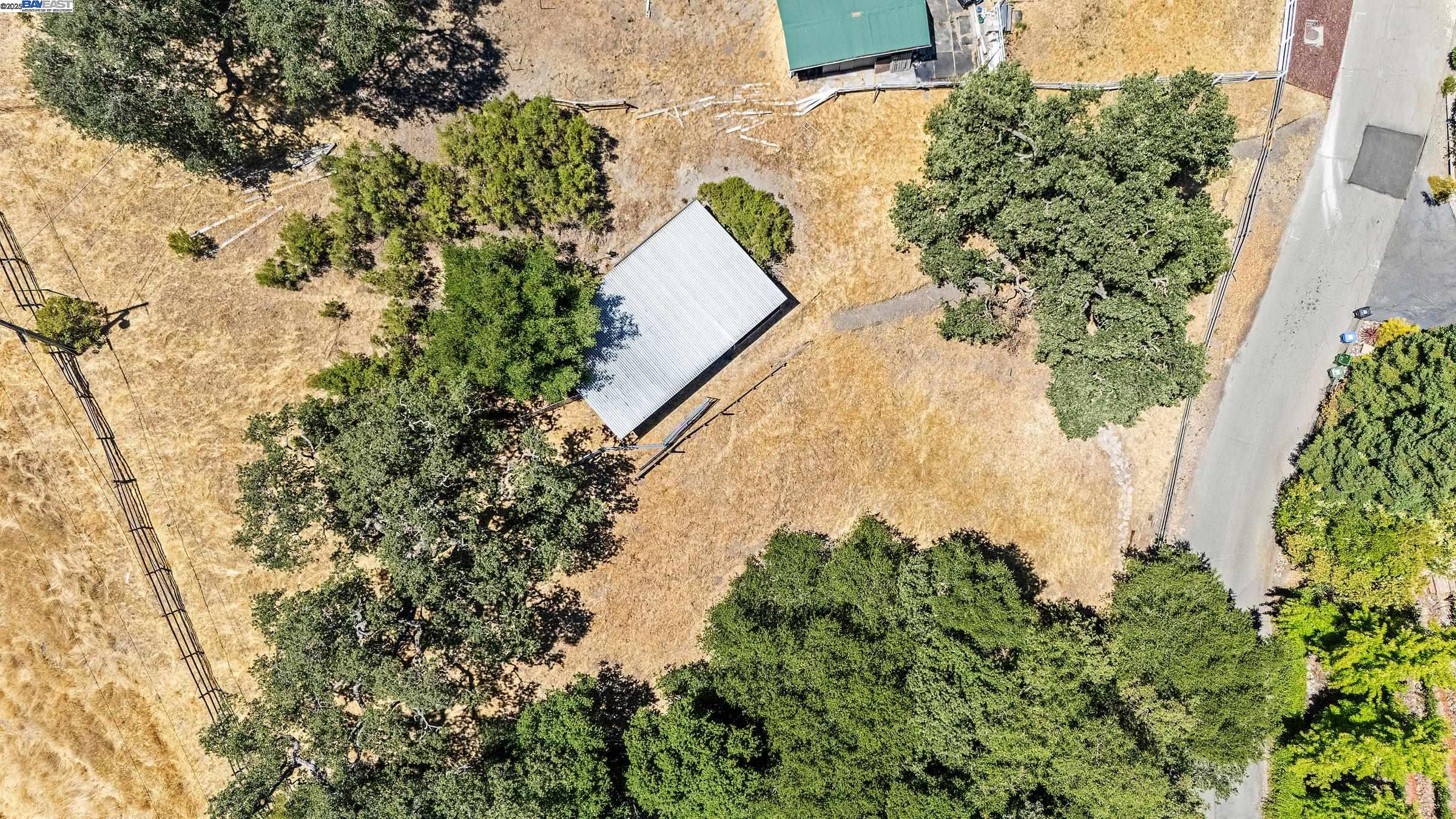 Alamo, California, 94507, United States, 4 Bedrooms Bedrooms, ,3 BathroomsBathrooms,Residential,For Sale,1907396