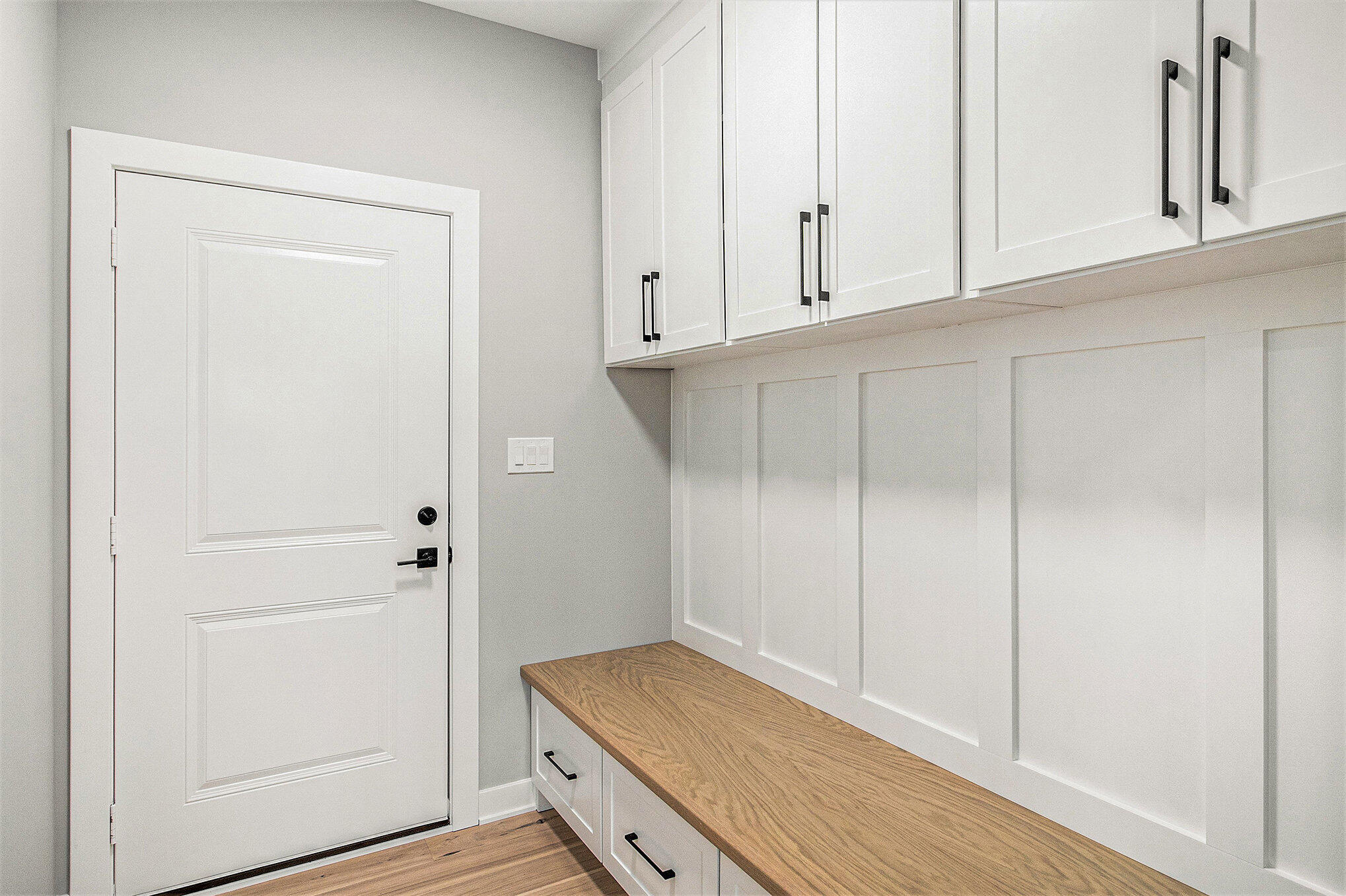 Cedar Lake, Indiana, 46303, United States, 4 Bedrooms Bedrooms, ,3 BathroomsBathrooms,Residential,For Sale,1999304