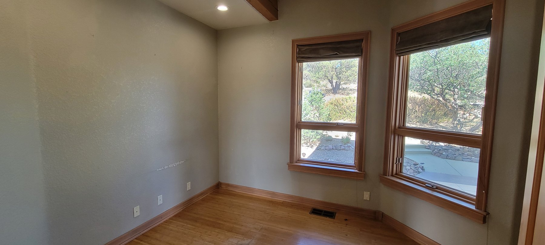 Silver City, New Mexico, 88061, United States, 4 Bedrooms Bedrooms, ,5 BathroomsBathrooms,Residential,For Sale,1973737