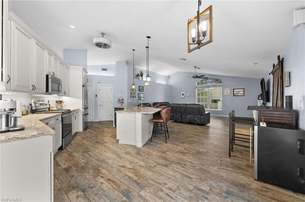 North Fort Myers, Florida, 33917, United States, 4 Bedrooms Bedrooms, ,3 BathroomsBathrooms,Residential,For Sale,1989160