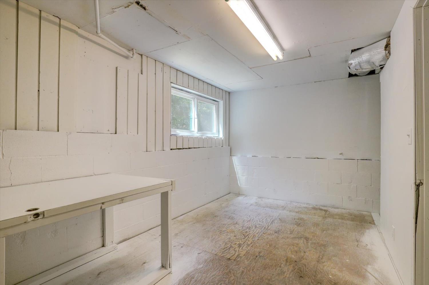 Nevada City, California, 95959, United States, 2 Bedrooms Bedrooms, ,2 BathroomsBathrooms,Residential,For Sale,1896886