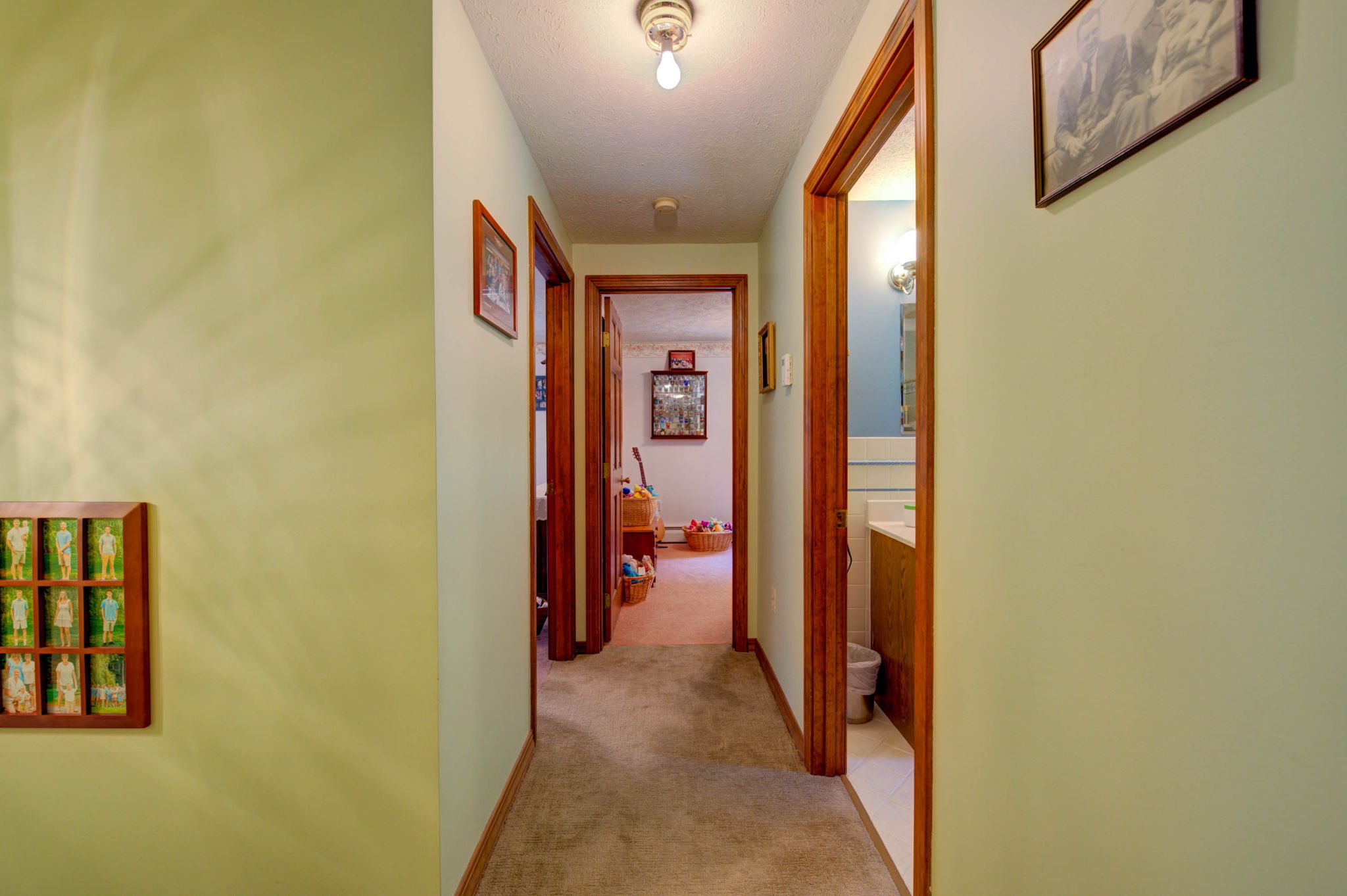 Gray, Maine, 04039, United States, 3 Bedrooms Bedrooms, ,2 BathroomsBathrooms,Residential,For Sale,1874215