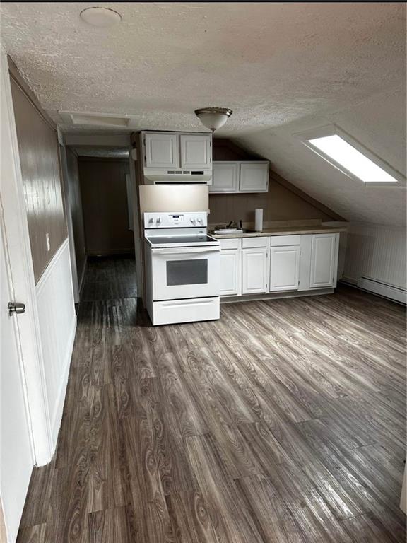 Providence, Rhode Island, 02908, United States, 6 Bedrooms Bedrooms, ,3 BathroomsBathrooms,Residential,For Sale,2005960